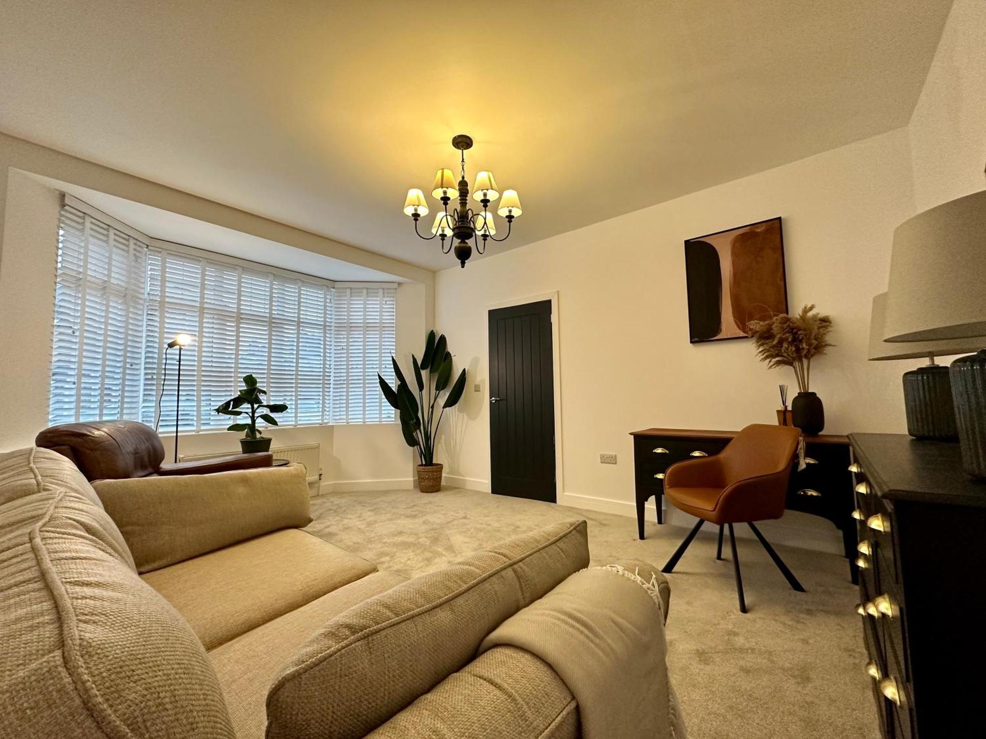 Clover Lodge Portsmouth Luxury Home With Off Road Free Parking ภายนอก รูปภาพ